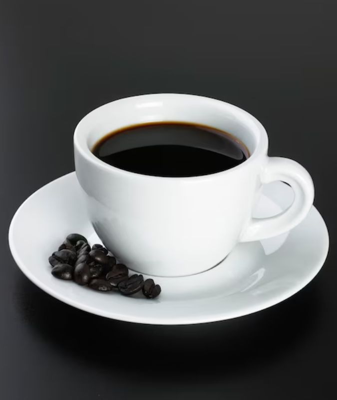 सुबह की शुरुआत करें ब्लैक कॉफी . Image Source Freepik -1-2-3