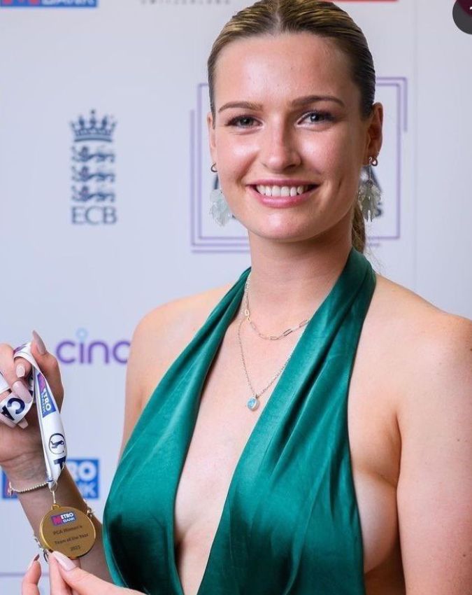 Lauren Bell -1-2-3-4