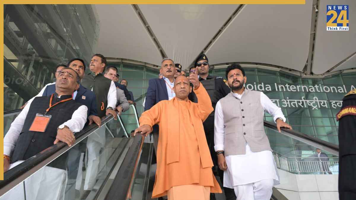 सीएम योगी ने किया नोएडा इंटरनेशनल एयरपोर्ट का निरीक्षण, निर्माण गुणवत्ता और समयबद्धता पर दिया जोर
