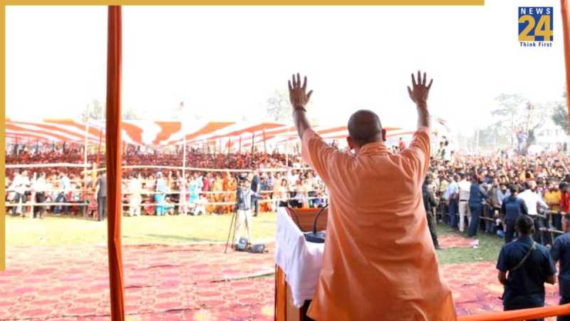 Yogi Adityanath (8)