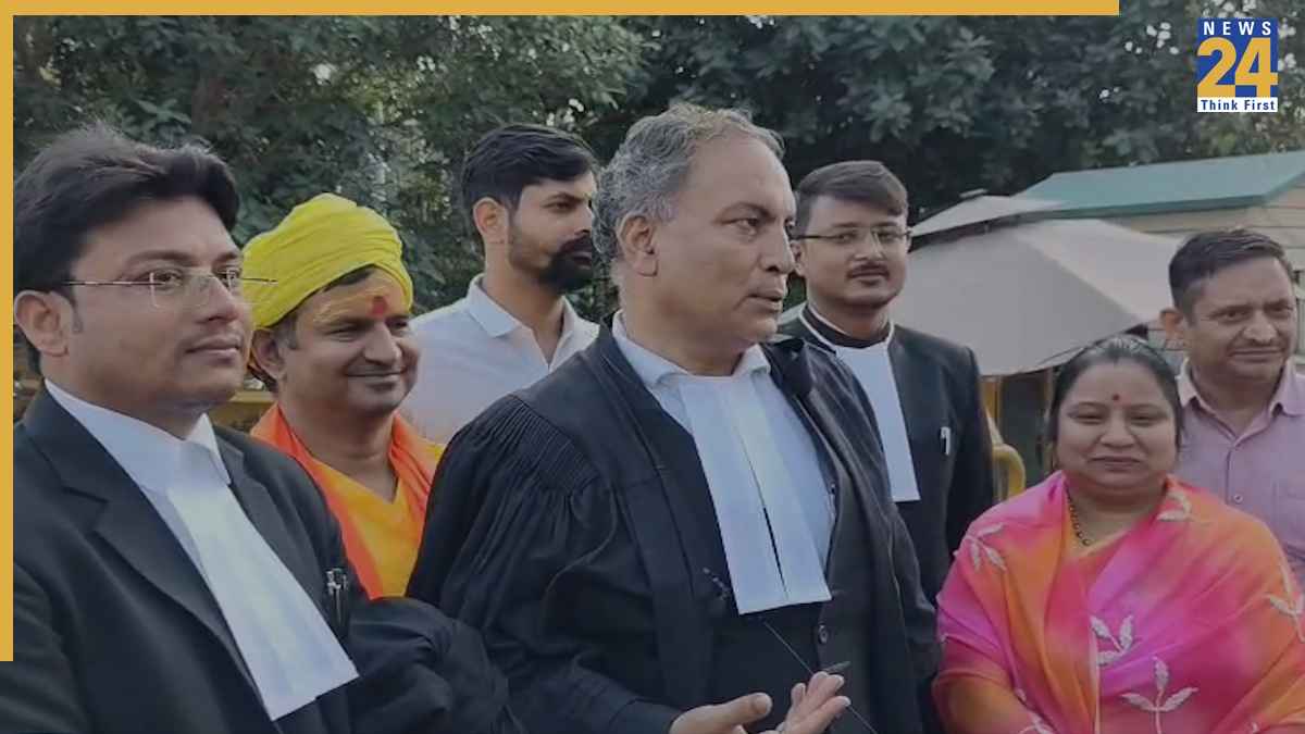 कृष्ण जन्मभूमि और शाही ईदगाह मस्जिद पर हाईकोर्ट में अहम सुनवाई, आगे अदालत तय करेगी केस के बिंदू