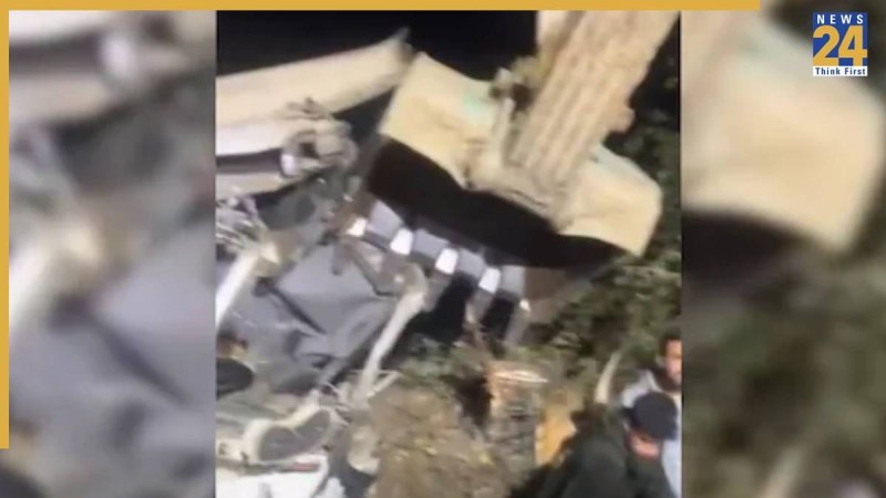 badgam accient photo Budgam Accident