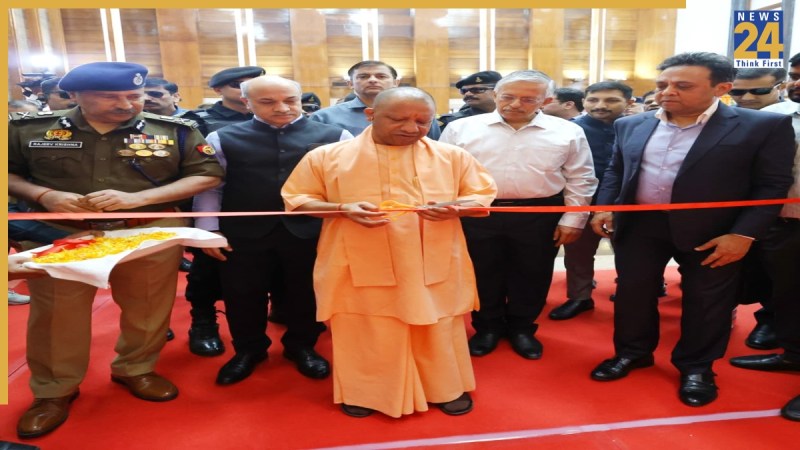 cm yogi (5)