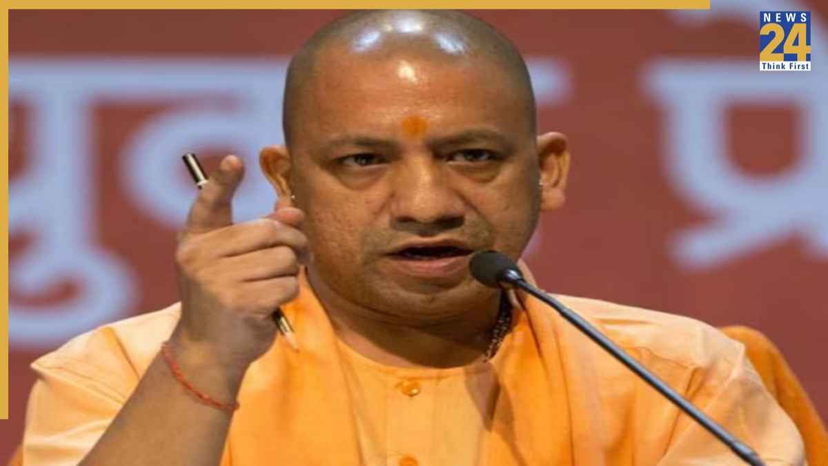 अयोध्या-काशी की तरह जगमगाएगी कान्हा की नगरी मथुरा, योगी सरकार के विजन- 2030 से में लिखी विकास की नई पटकथा