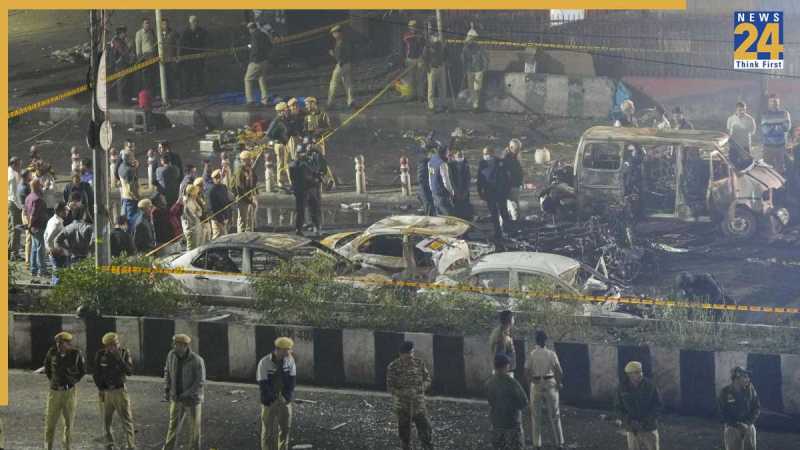 दिल्ली ब्लास्ट में आतंकी ने किया सुसाइड अटैक