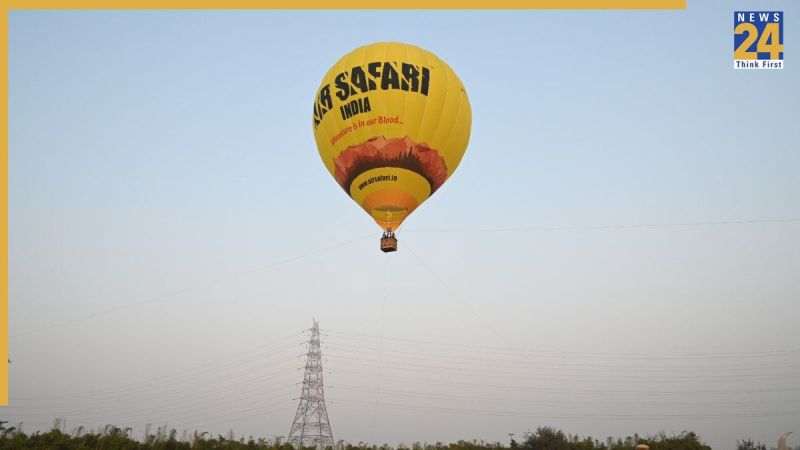 Delhi News, Delhi Latest News, Hot Air Balloon, Delhi Adventure, Baansera Park, DDA Initiative, Tourism Boost दिल्ली न्यूज, दिल्ली ताजा खबर, हॉट एयर बैलून, दिल्ली एडवेंचर, बांसेरा पार्क, डीडीए, पर्यटक आकर्षण