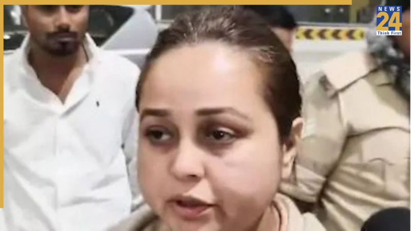 Bihar elections, Bihar, Tejashwi Yadav, Rohini Acharya, RJD, NDA, Tej Pratap Yadav, Lalu Prasad Yadav, Misa Bharti, Rowdy Devi, बिहार चुनाव, बिहार, तेजस्वी यादव, रोहिणी आचार्य, आरजेडी, एनडीए, तेज प्रताप यादव, लालू प्रसाद यादव, मीसा भारती, रावड़ी देवी