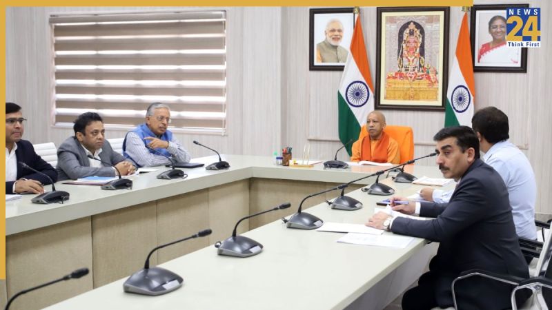 सीएम योगी आदित्यनाथ Lucknow News, UP Latest News, UP CM, CM Yogi Adityanath, Uttar Pradesh, Meerut, Mathura, Vrindavan, Project, लखनऊ न्यूज, यूपी ताजा खबर, यूपी सीएम, सीएम योगी आदित्यनाथ, उत्तर प्रदेश, मेरठ, मथुरा, वृंदावन, परियोजना