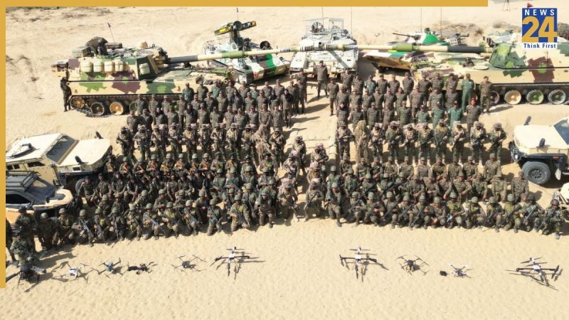 Indian Army, Air Force, Army, War Exercise, Akhand Prahar, Lt Gen Seth, भारतीय सेना, वायु सेना, थल सेना, युद्ध अभ्यास, अखंड प्रहार, लेफ्टिनेंट जनरल सेठ