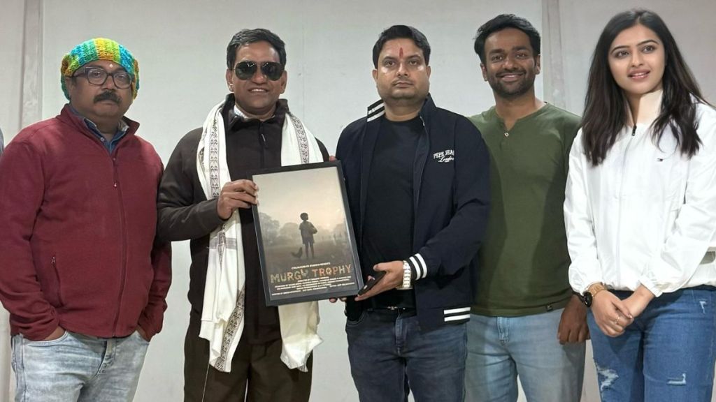 Dinesh Lal Yadav Nirahua Upcoming Bhojpuri Movie Murga Trophy