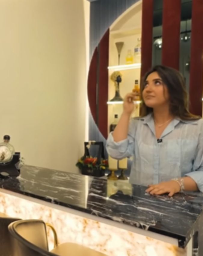 Ashnoor Kaur House Tour Inside Photos-1-2-3