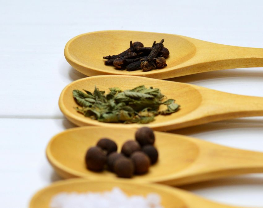 Clove Water Benefits Clove Water Benefits-1-2