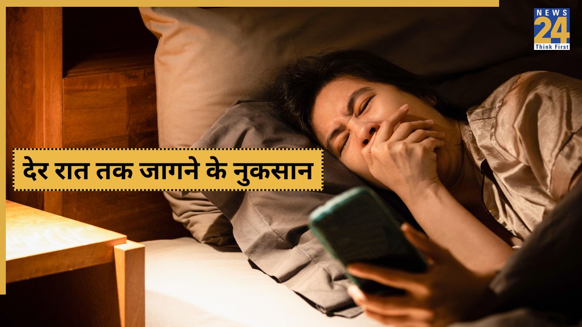 Does sleeping late cause depression or anxiety-1