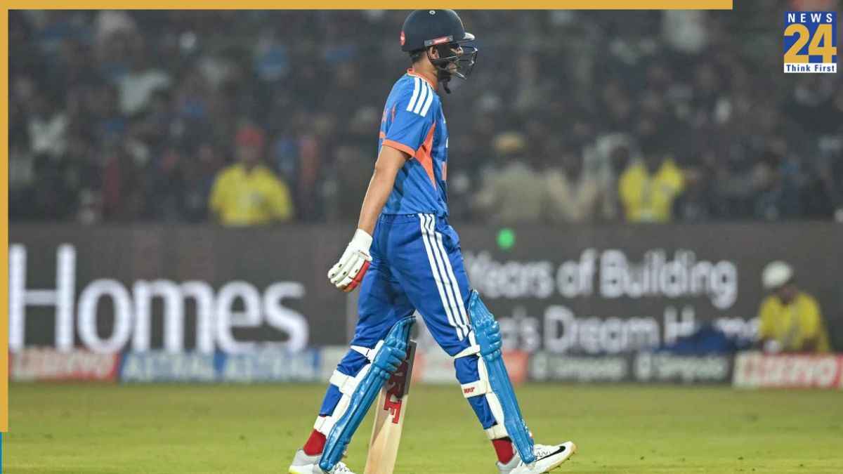 Year Ender: 2025 में भारतीय क्रिकेट के इन सितारों का फ्लॉप शो बना सुर्खियां, एक ने मजबूरन ले लिया संन्यास