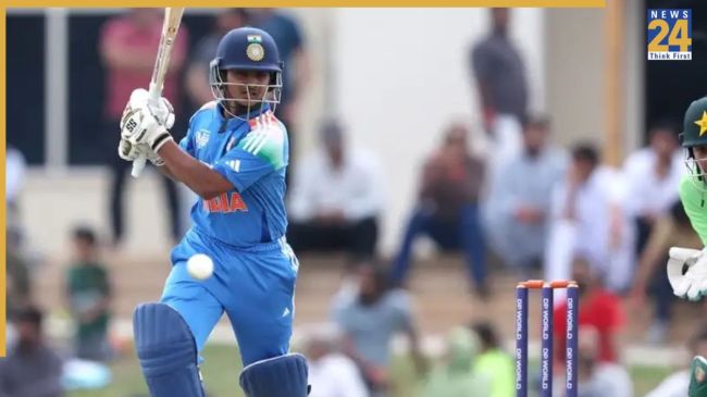 Abhigyan Kundu Century