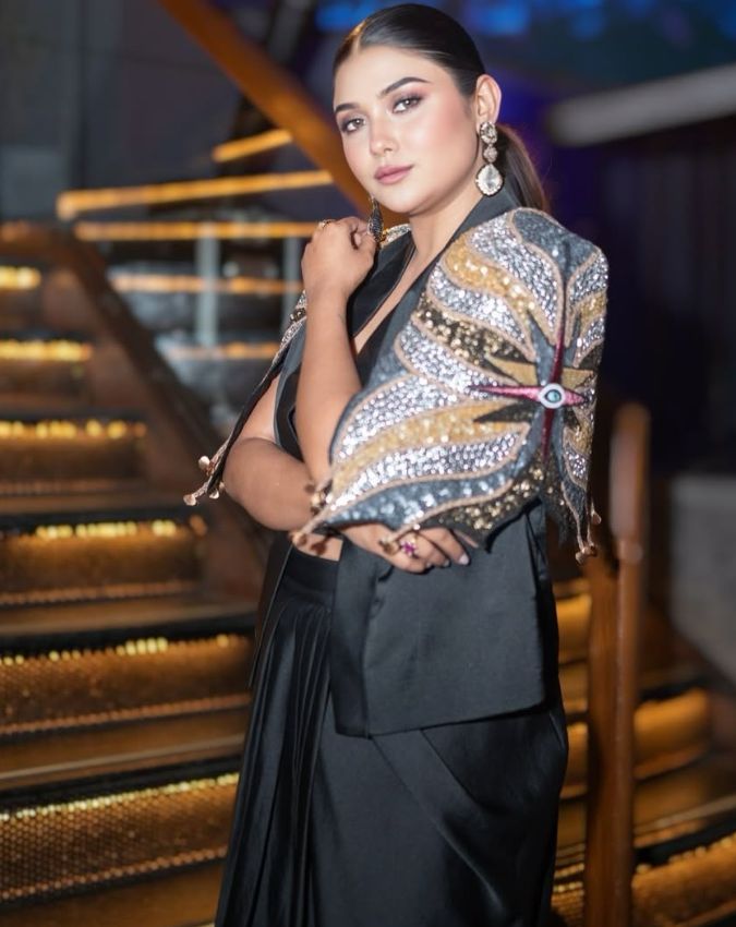 Parno Mittra Kaun hain-1-2-3-4-5-6-7