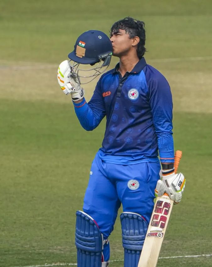 Vaibhav Suryavanshi Arjun Tendulkar -1-2-3-4