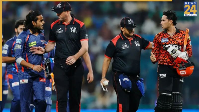 अभिषेक शर्मा और दिग्वेश राठी के बीच तीखी बहस अभिषेक शर्मा और दिग्वेश राठी के बीच तीखी बहस