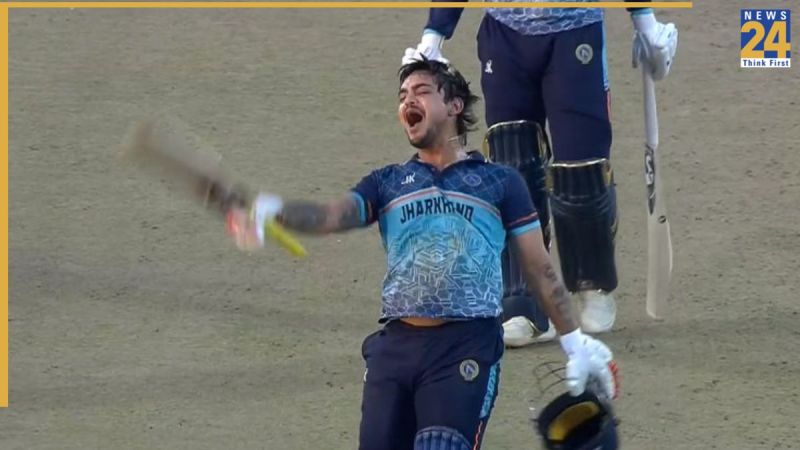 ईशान किशन सैयद मुश्ताक अली ट्रॉफी 2025 में सेंचुरी जमाकर सेलिब्रेशन करते हुए. ईशान किशन सैयद मुश्ताक अली ट्रॉफी 2025 में सेंचुरी जमाकर सेलिब्रेशन करते हुए