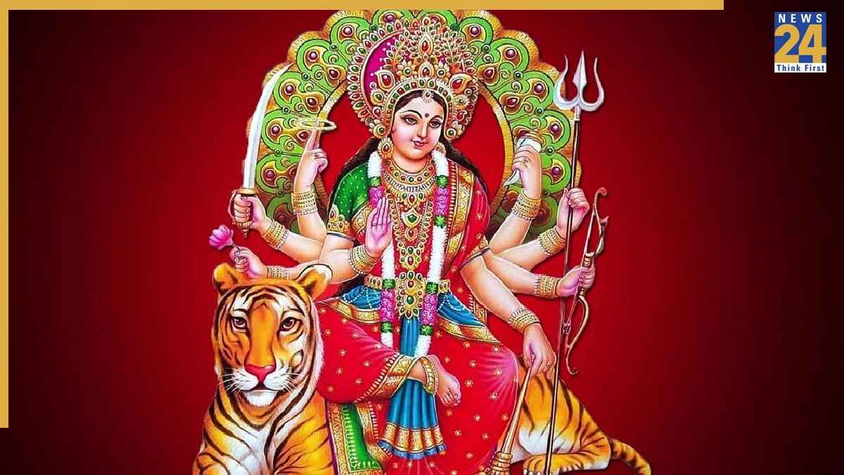 Masik Durgashtami 2025: 27 या 28 दिसंबर, साल 2025 की आखिरी मासिक दुर्गाष्टमी कब है? जानें सही डेट, शुभ मुहूर्त और पूजा विधि