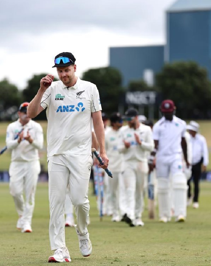 Kuldeep Yadav and Jasprit Bumrah-1-2