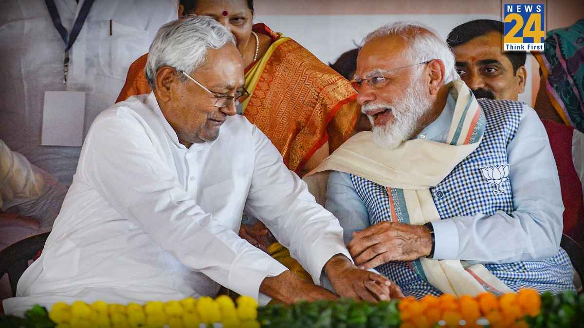 जेडीयू का कमबैक ईयर 2025: NDA की धुरी बनी पार्टी, सत्ता मजबूत लेकिन उत्तराधिकार पर सन्नाटा