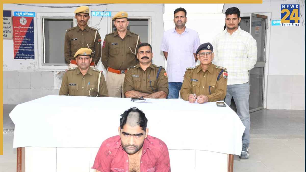 हाथ में कटोरा… आधे बाल मुंडवाए… फटे-पुराने कपड़े…, भिखारी निकला 50 हजार का इनामी गैंगस्टर