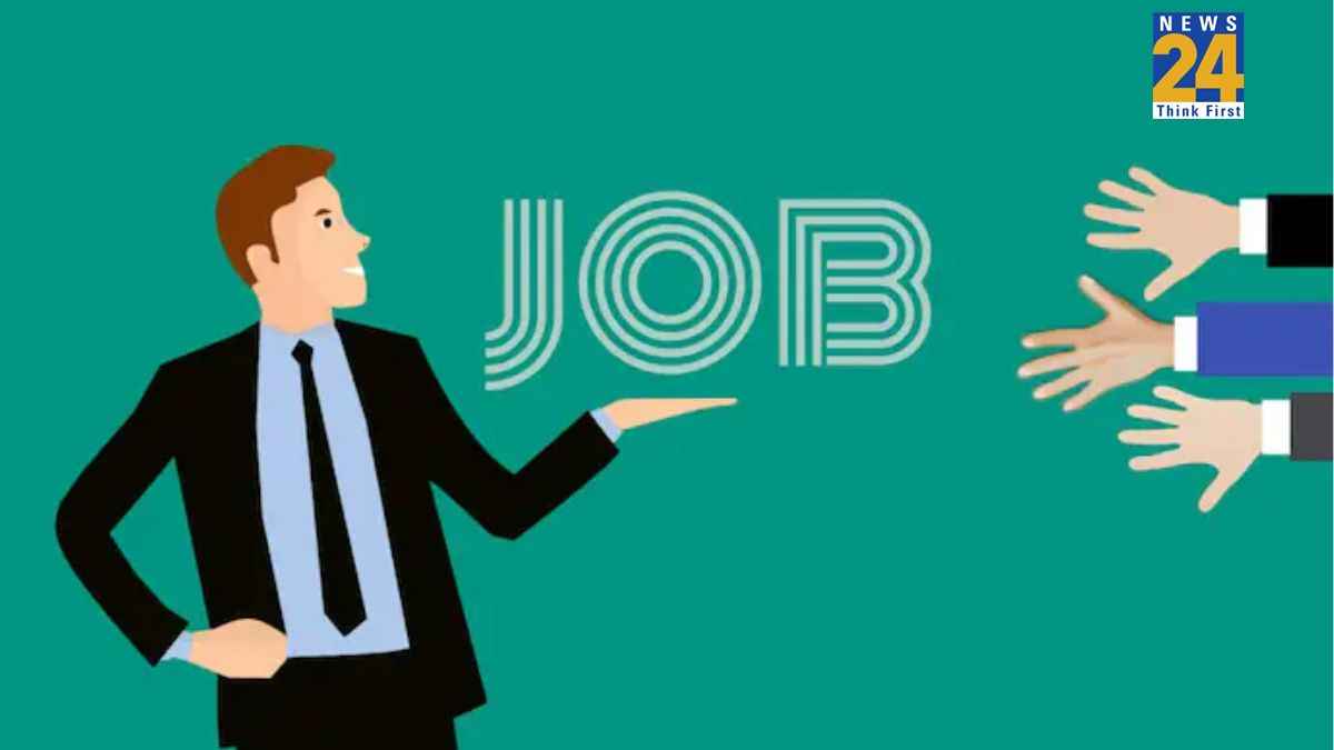 GOVT Job: फाइनेंस म‍िन‍िस्‍ट्री में नौकरी का मौका, 1.50 लाख होगी सैलरी