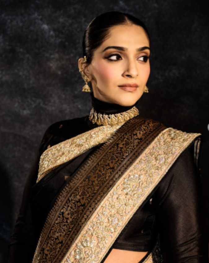 sonam kapoor (1) -1-2-3-4