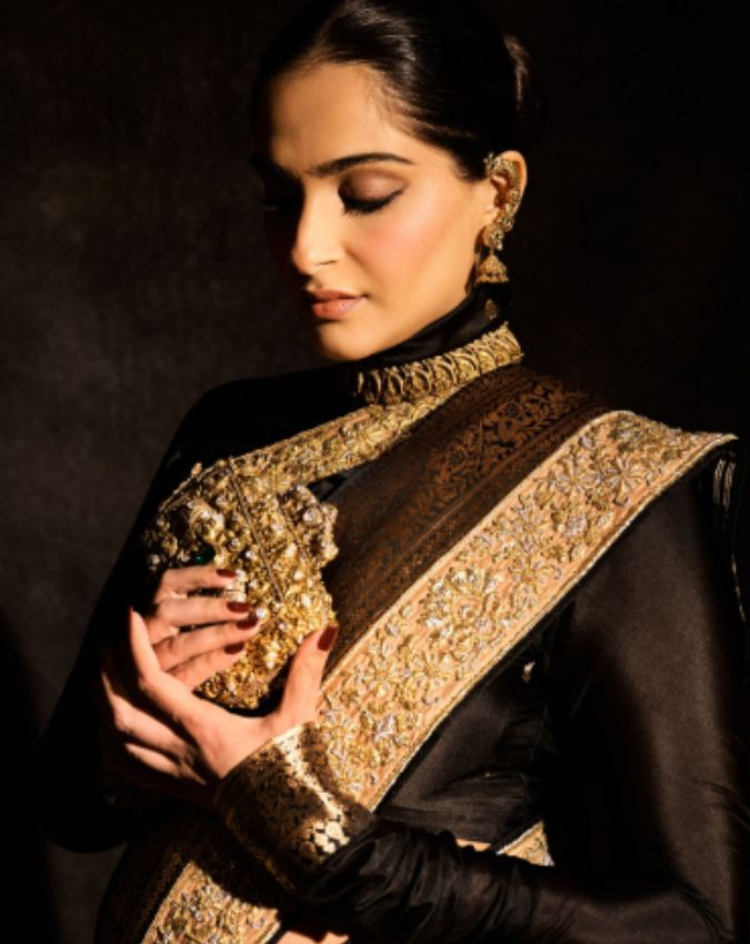 sonam kapoor (1) -1-2-3-4-5-6