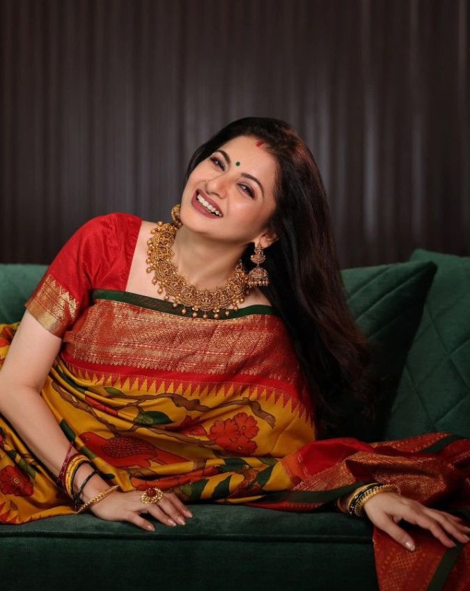 Royal families of Bollywood actresses-1-2