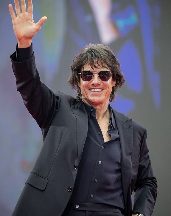 World's highest paid actor Tom Cruise-1-2-3