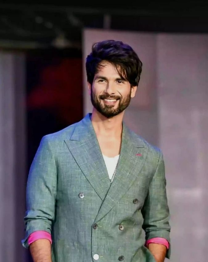 Bollywood Stars Social Media Earnings-1-2-3-4-5-6-7-8