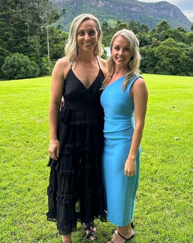 Ashleigh Gardner Wife -1-2