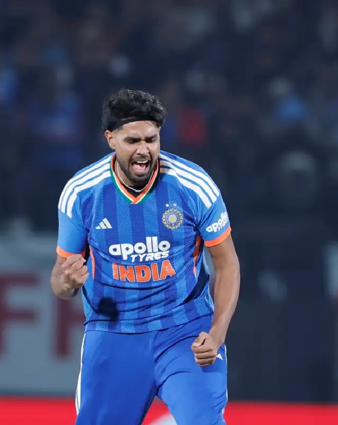 Sanju Samson and Suryakumar Yadav-1-2-3-4-5-6