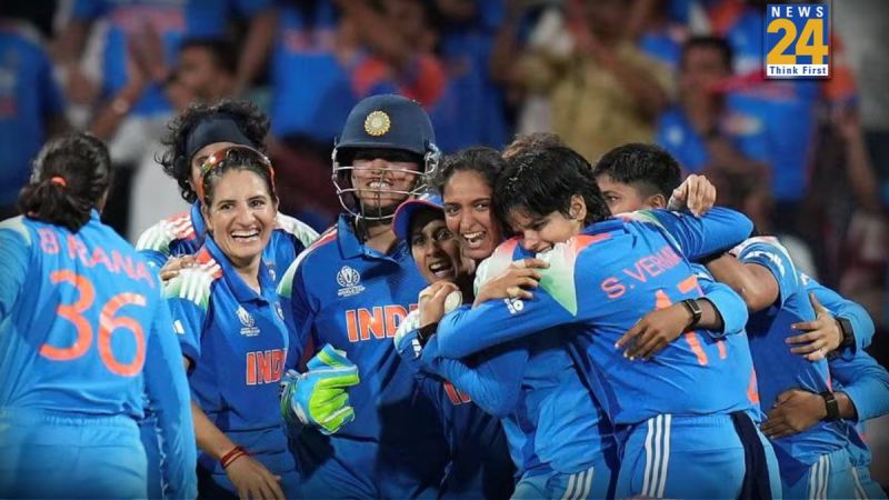 Indian Women Cricket team (1)