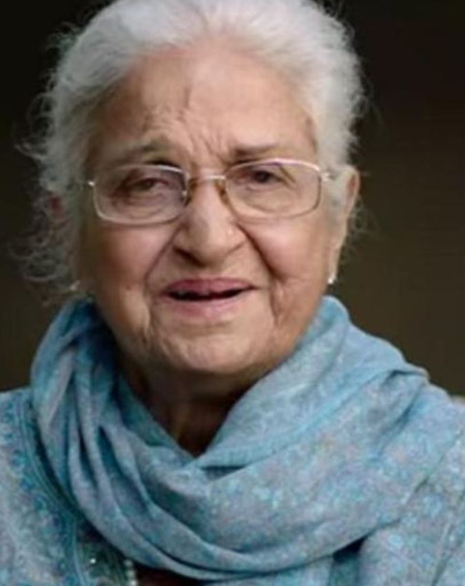 Bollywood Actress Kamini Kaushal, Kamini Kaushal career-1-2-3-4-5