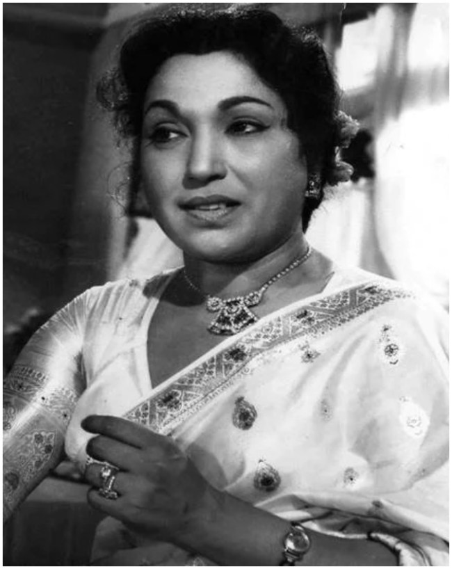 Lalita Pawar-1-2-3-4-5-6-7-8