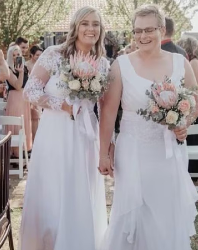 nat sciver-brunt and katherine brunt nat sciver-brunt and katherine brunt-1-2-3-4-5-6