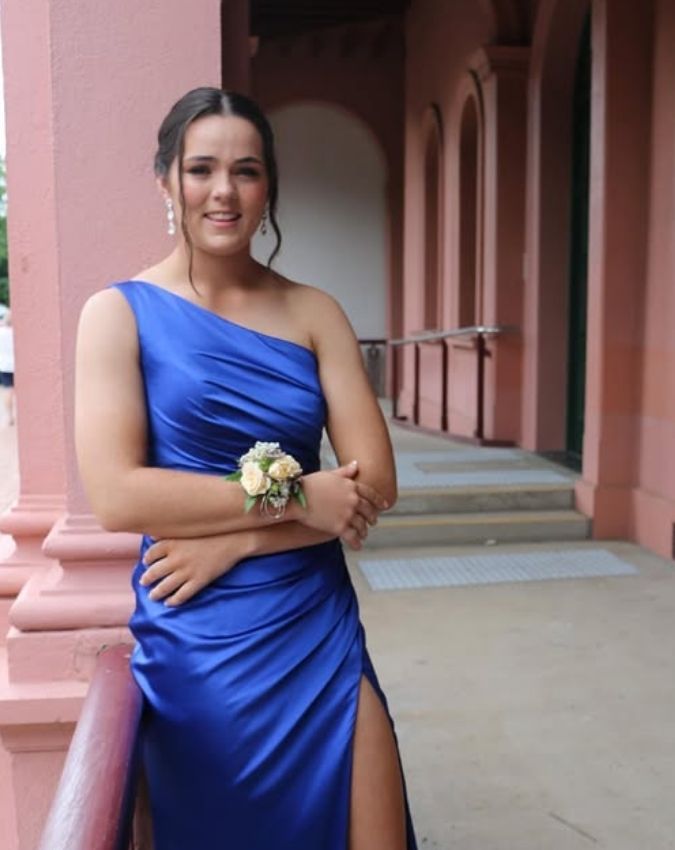 Lucy Hamilton -1-2-3-4-5