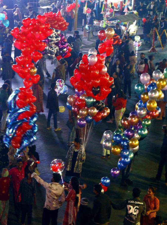 New Year Celebration-1-2-3-4-5-6