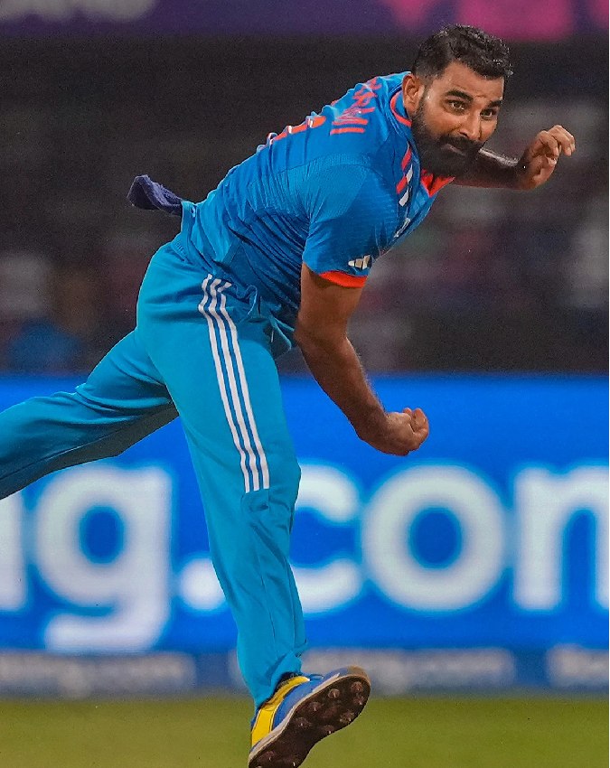 ms dhoni and hardik pandya-1-2-3-4-5-6