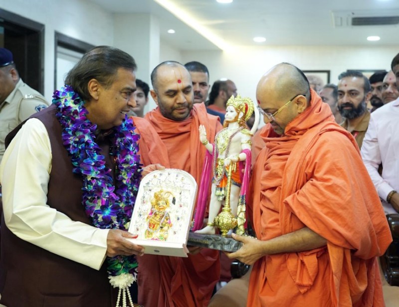 Mukesh Ambani and Anant Ambani -1-2-3-4