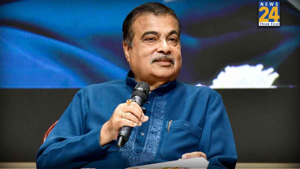 सड़क हादसों को लेकर गडकरी का बड़ा ऐलान, डेढ़ लाख देगी राज्य सरकार, 'राहवीरों' को मिलेंगे 25 हजार