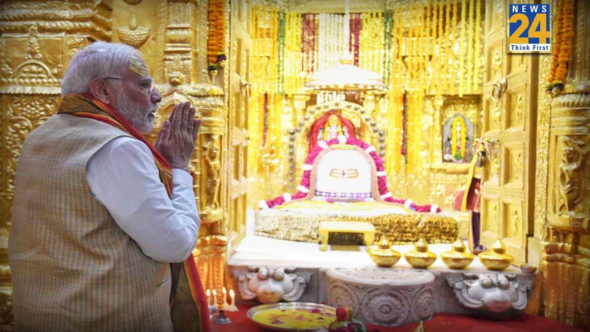 PM Modi in Somnath