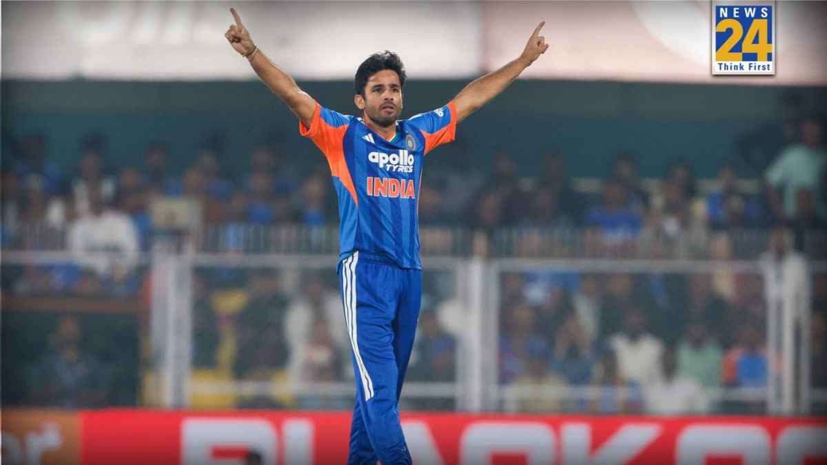 IND vs NZ: गुवाहाटी में अबूझ पहेली साबित हुआ भारतीय गेंदबाज, 357 दिन बाद कमबैक मैच में मचाया तहलका