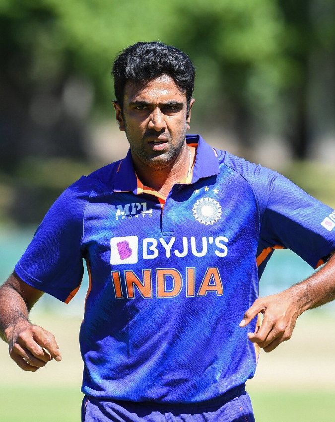 ms dhoni and hardik pandya-1-2-3