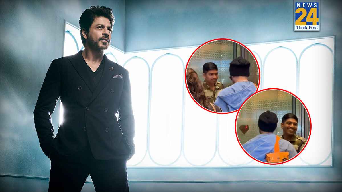 Shah Rukh Khan Spotted At Airport