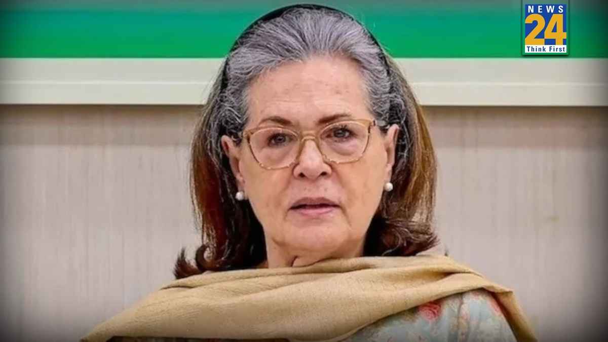 कांग्रेस नेता सोनिया गांधी पर प्रदूषण का वार, सांस लेने में हुई दिक्कत, सर गंगाराम अस्पताल में भर्ती