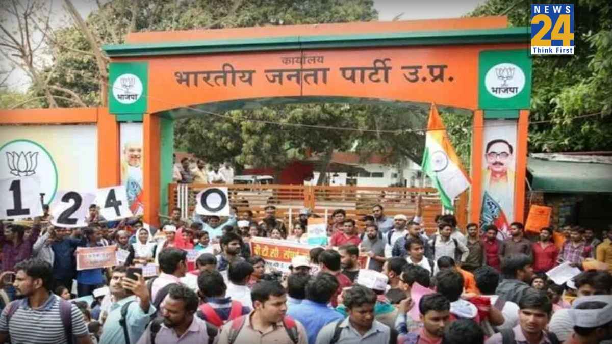 SIR के बाद UP में BJP का बिग प्लान, वोटर लिस्ट से कटे हैं 2.89 करोड़ नाम